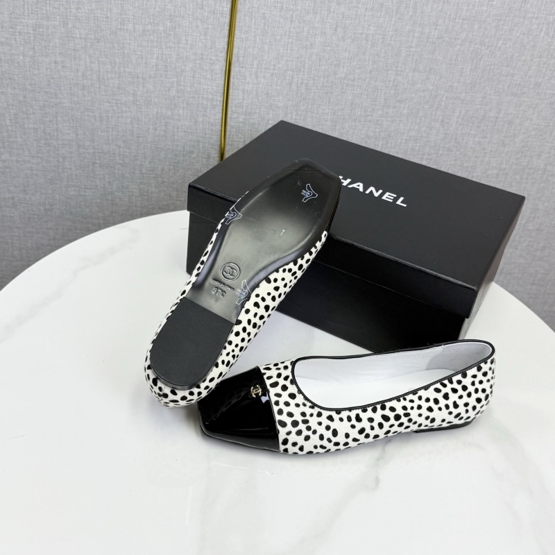 Ch**el flat shoes
